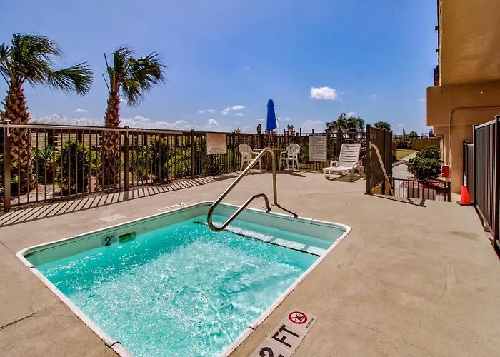 Oceanfront * Pool * Elevator * Boardwalk