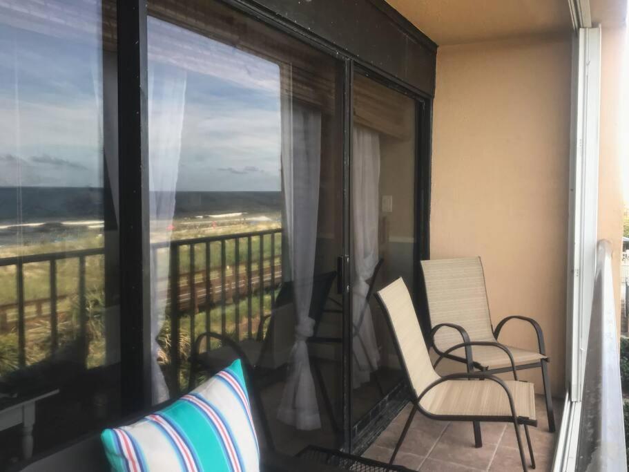 Oceanfront * Pool * Elevator * Boardwalk * Carolina Beach